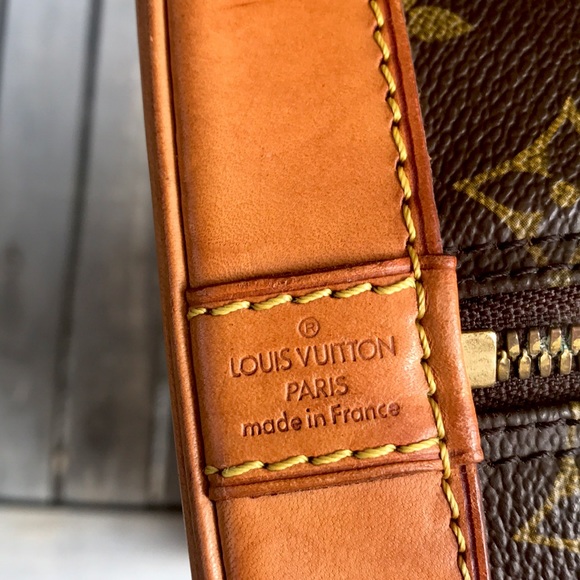 Louis Vuitton Alma in monogram canvas - Picture 8 of 15